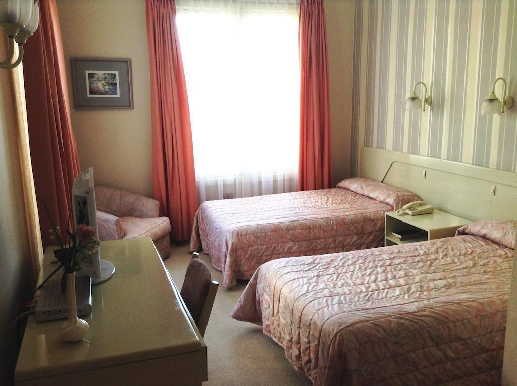 Hotel Terrabella Talca  Rum bild